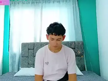 Stripchat Watch Live Sex Cams of FelipeGonzalezz