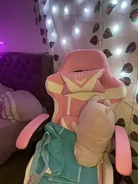 Stripchat Watch Live Sex Cams of Lindalatina2001