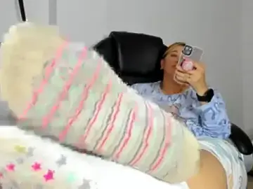 Stripchat Nude Webcam of alma_fenix