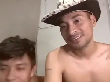 Stripchat Live Porn of miguelgomher