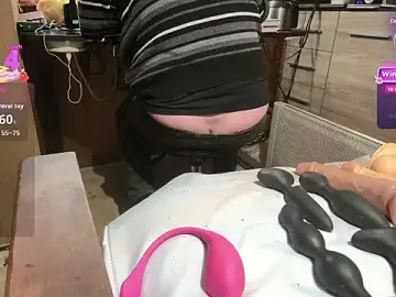 Stripchat Live Porn of misteryman1956