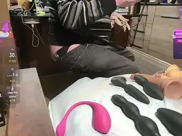 Stripchat Adult Webcams of misteryman1956