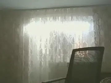 Stripchat Free Porn Cam of CandiCole