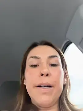 Stripchat Live Sex of LeaGambit__