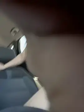 Stripchat Free Porn Cam of LeaGambit__