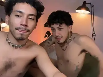 Stripchat Private Sex Chat of Noah_and_Steven