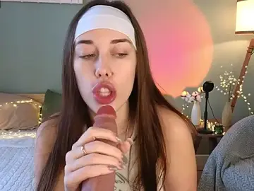 Stripchat Adult Webcam of TwilightSparkle_