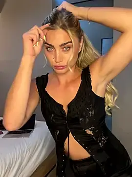 Stripchat Adult Webcam of Aurii_Angel