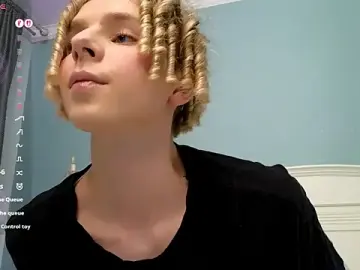 Stripchat Live Sex Cam of Kudi_Minnt