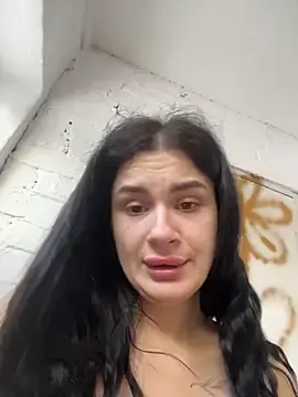 Stripchat Free Live Porn of MiraReach