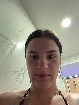 Stripchat Nude Webcam of MiraReach