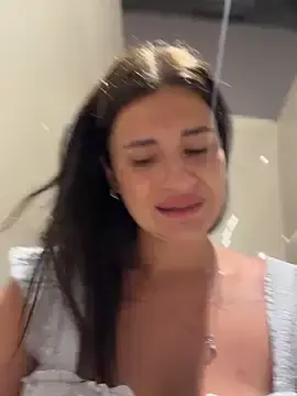 Stripchat Live Porn of MiraReach