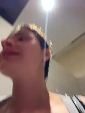 Stripchat Sex Cam of MiraReach