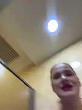 Stripchat Watch Live Sex Cams of MiraReach
