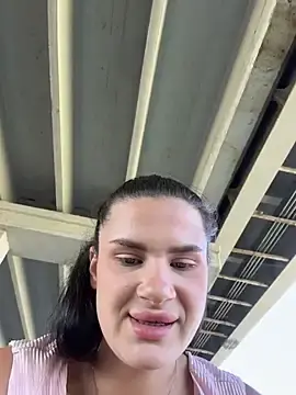 Stripchat Free Live Porn of MiraReach