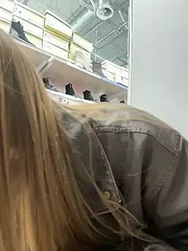 Stripchat Sex Cam of Sunny___Bunny