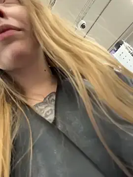 Stripchat Watch Live Sex Cams of Sunny___Bunny