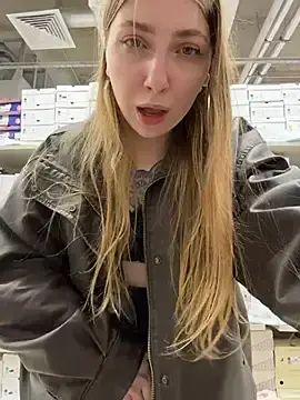 Stripchat Free Porn Cam of Sunny___Bunny