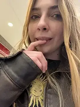 Stripchat Adult Webcams of Sunny___Bunny