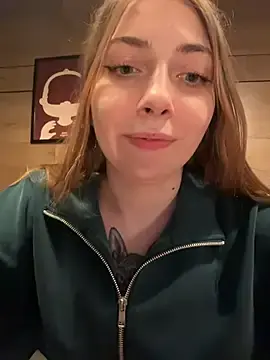 Stripchat Sex Cam of Sunny___Bunny