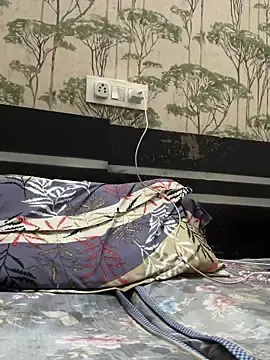 Stripchat Sex Cam of hot_queen78