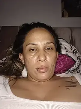 Stripchat Live Sex Cam of sexy_butterfly_1