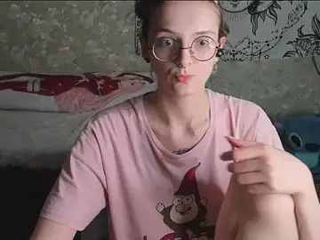 Stripchat Sex Cam of Cutie_Adelia