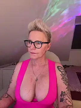 Stripchat Adult Webcam of German_Milf