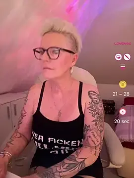 Stripchat Live Sex Cam of German_Milf