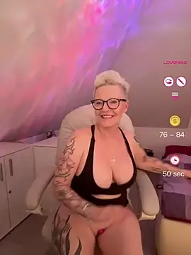 Stripchat Sex Cam of German_Milf