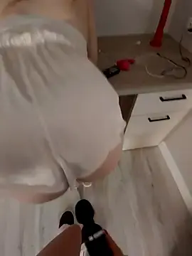 Stripchat Private Sex Chat of caressyourself