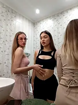 Stripchat Private Sex Chat of caressyourself