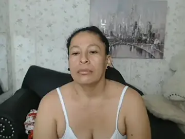Stripchat Nude Webcam of mature_martina