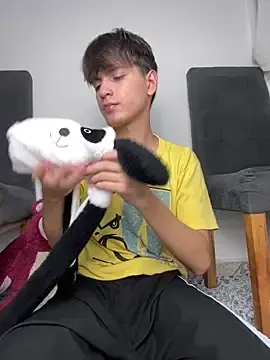 Stripchat Adult Webcam of Naim_TheKing