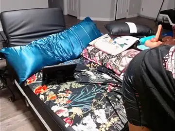 Stripchat Nude Webcam of RylReese