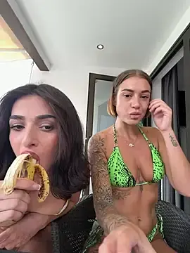 Stripchat Sex Cam of italianPassion