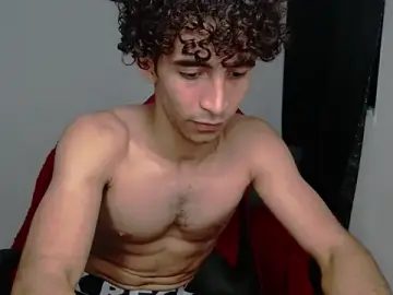 Stripchat Adult Video Chat of Caius_fox