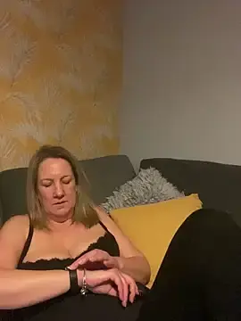 Stripchat Nude Webcam of X-Victoria-X