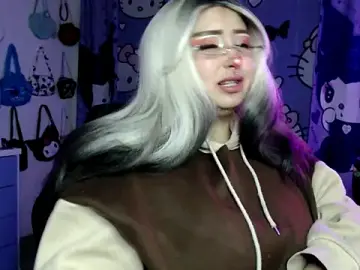 Stripchat Best Webcam of lussyevans24