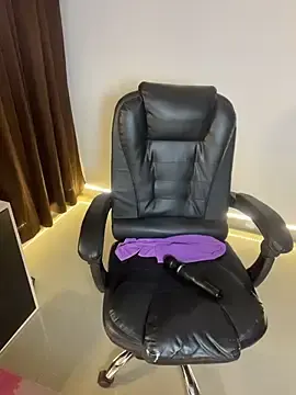 Stripchat Live Sex Cam of ANABOONCE_