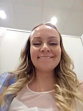 Stripchat Live Porn of Bondgirl_013