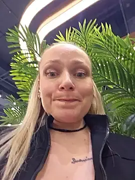 Stripchat Free Porn Cam of Bondgirl_013