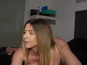 Stripchat Best Webcam of ambre_morretti