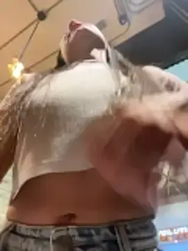 Stripchat Live Sex Cam of ReggieG