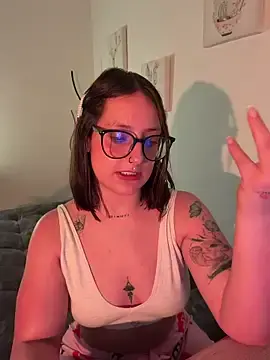 Stripchat Live Sex Cam of Megan_lu2