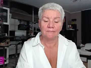 Stripchat Live Sex Cam of roxana_brooks