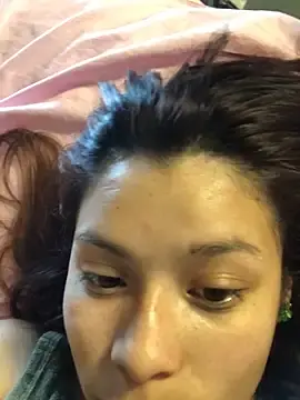 Stripchat Sex Cam of 3littles