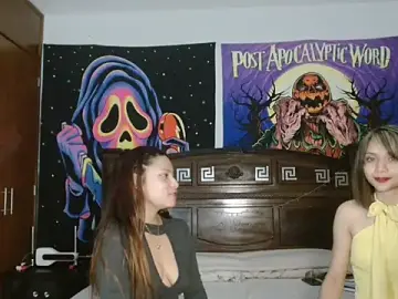 Stripchat Watch Live Sex Cams of 3littles