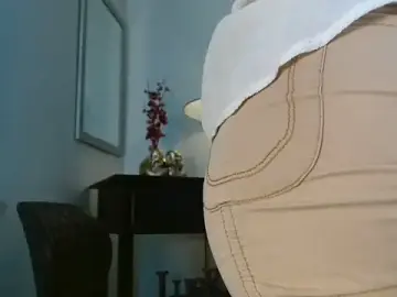 Stripchat Live Sex of 3littles