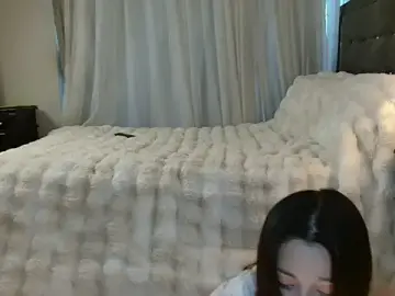 Stripchat Free Porn Cam of 3littleschoolteens